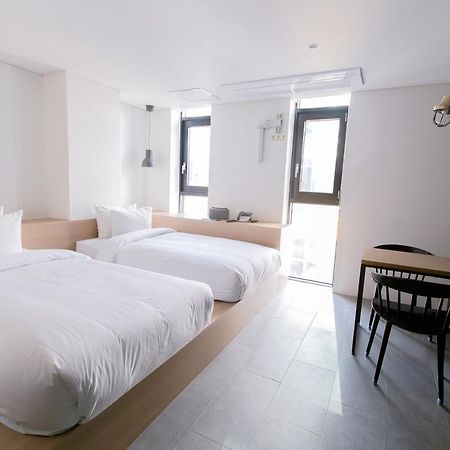 Boutique Hotel Bombom Gangneung Exterior photo