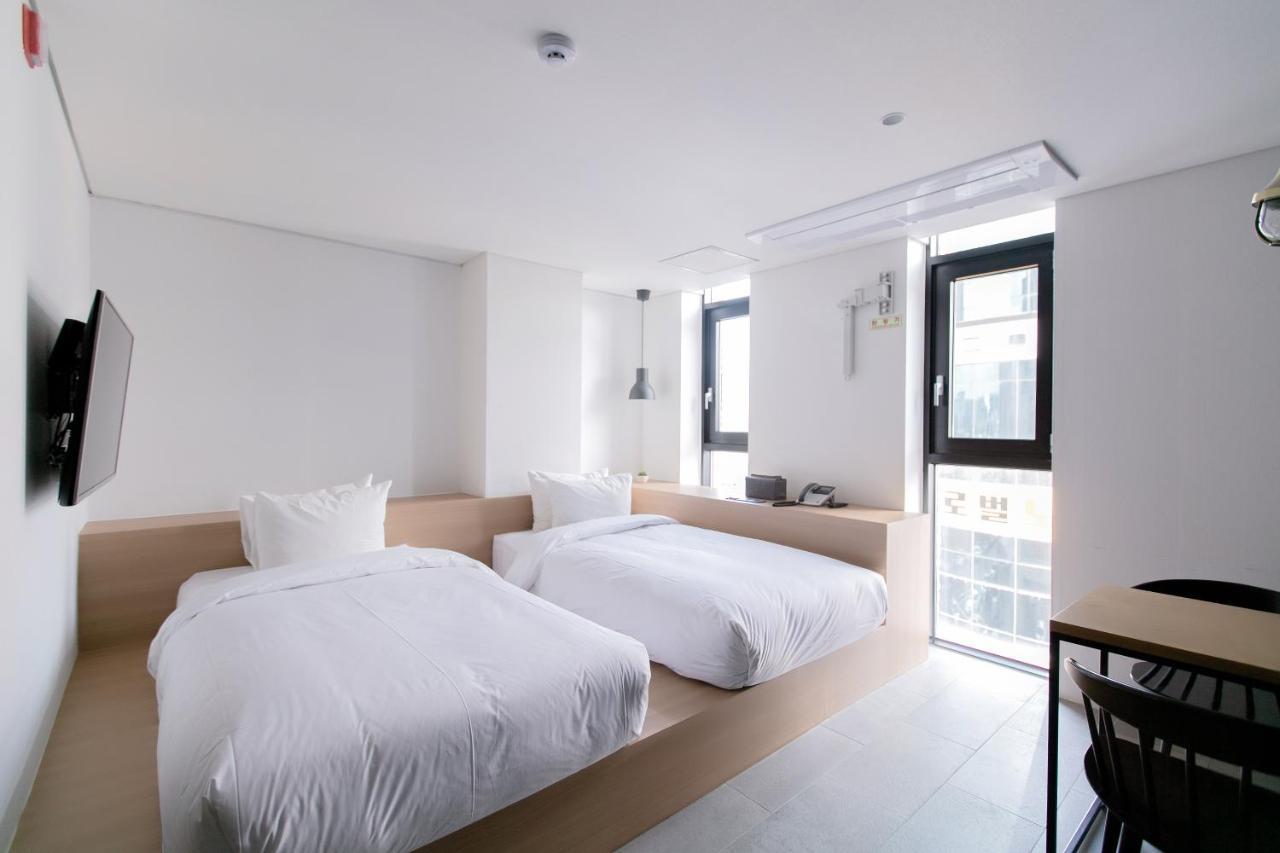 Boutique Hotel Bombom Gangneung Exterior photo