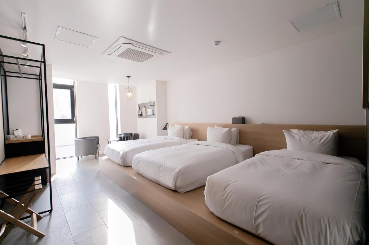 Boutique Hotel Bombom Gangneung Exterior photo